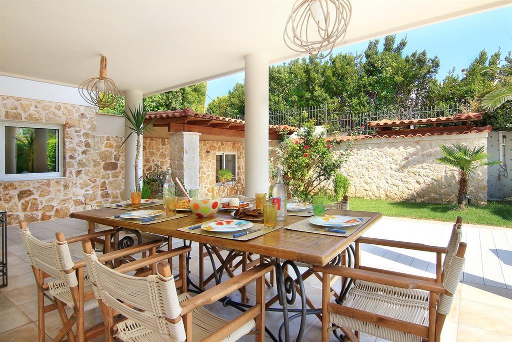 Luxury Villa Sea Melody Palaia Fokaia Bagian luar foto
